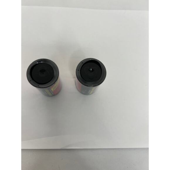 Set of 2 Seattle Film Works 35mm 200/400 Color Film. 20 exposures. NOS! - Picture 5 of 6